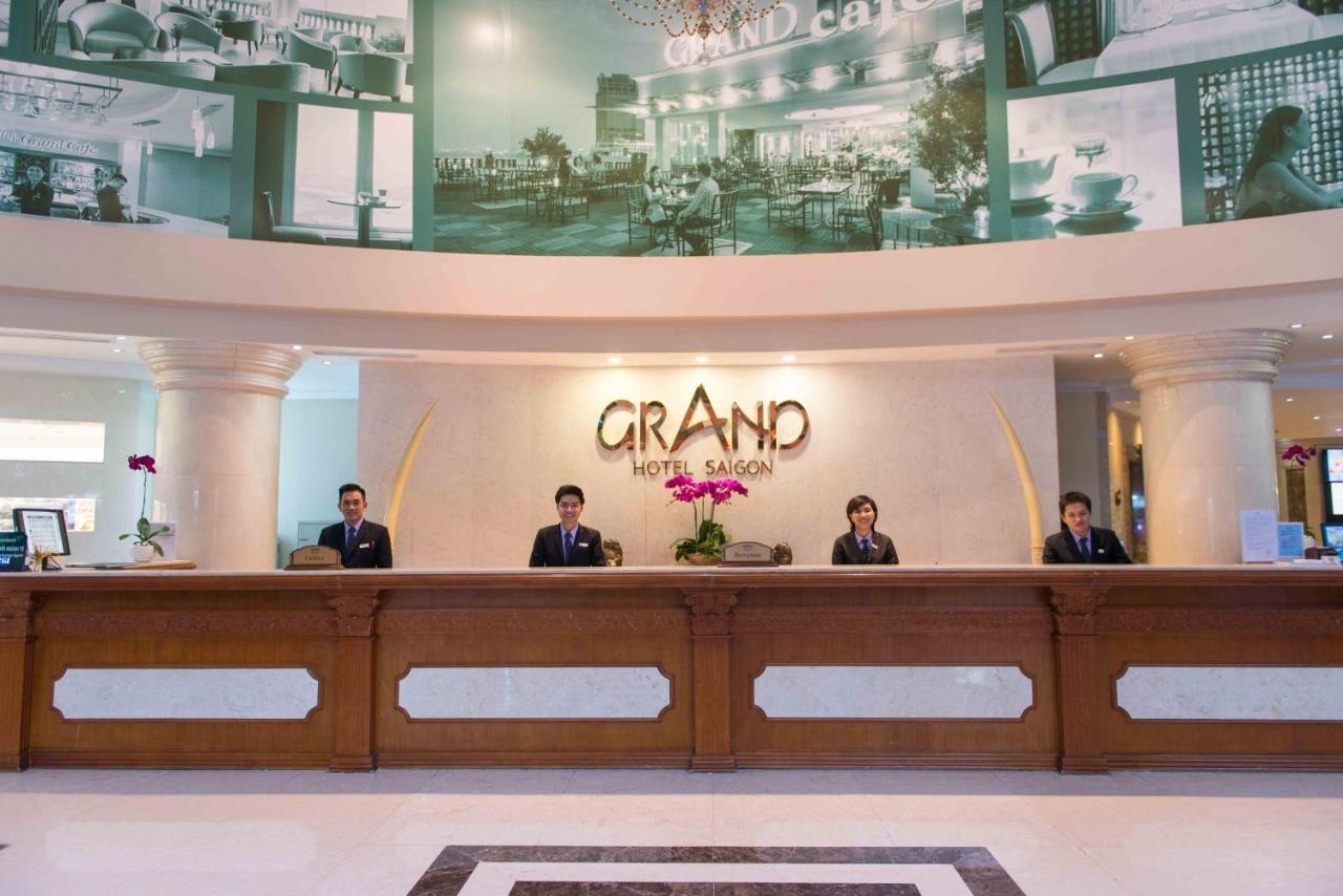 GRAND HOTEL